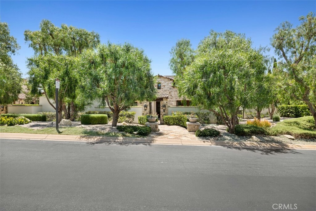 Property Photo: 33 Blue Heron CA 92603
