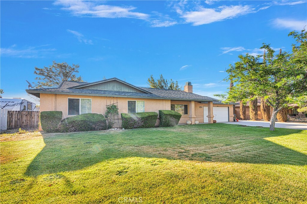 Property Photo:  13385 Appleblossom Lane  CA 92308 