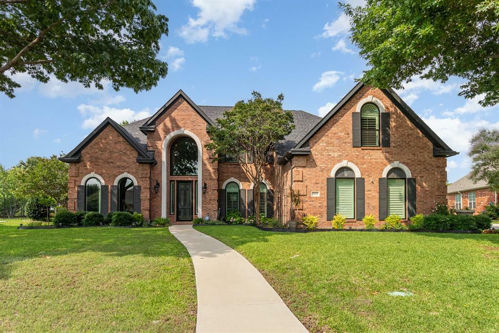 Property Photo:  3906 Eider Drive  TX 75072 