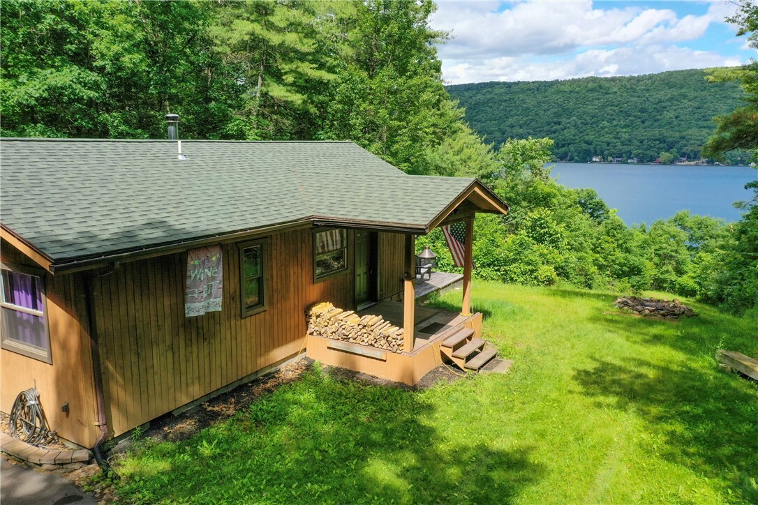 Property Photo:  14011 W Lake Rd Road  NY 14840 