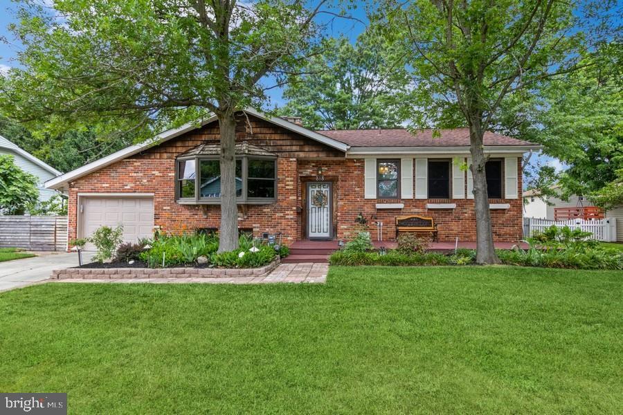 Property Photo: 818 Johns Road NJ 08034