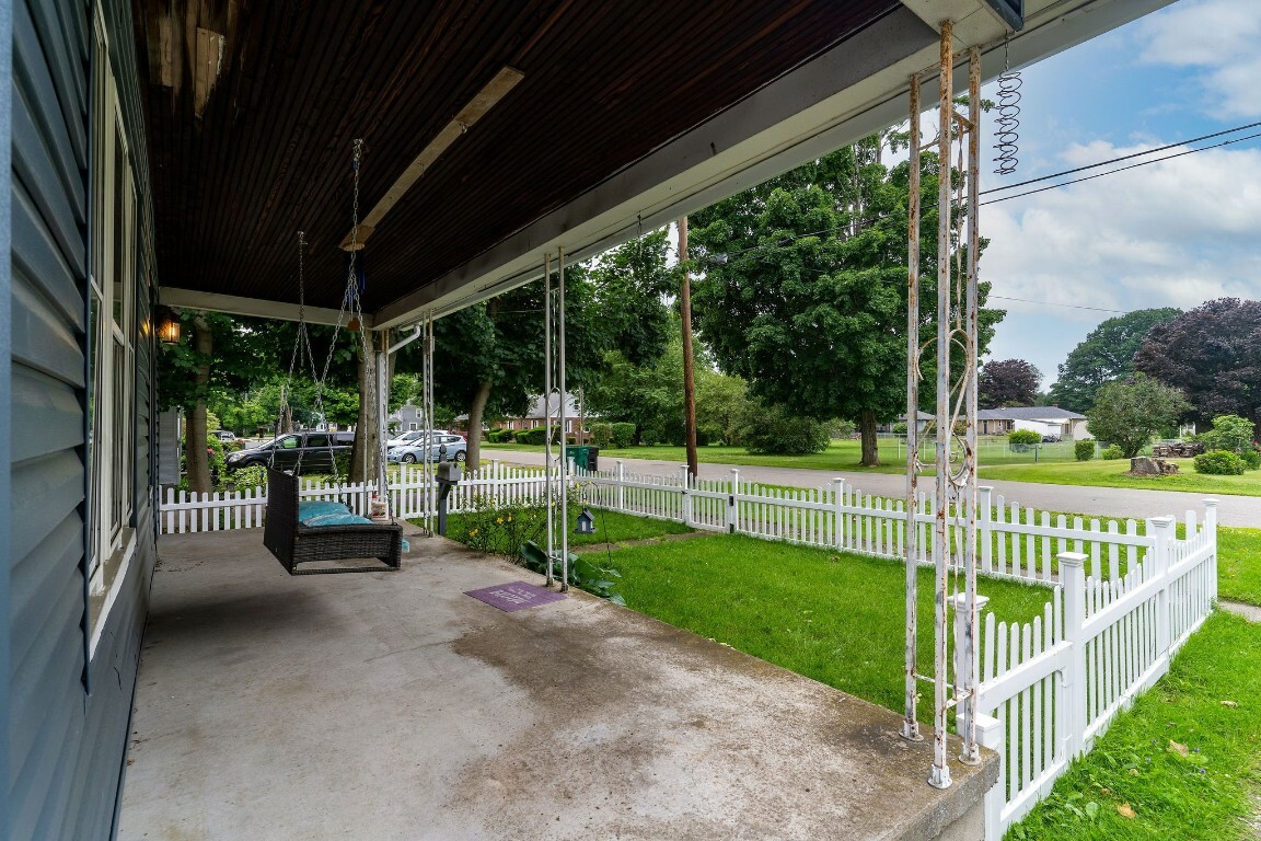 Property Photo:  2611 Elk Street  PA 16423 