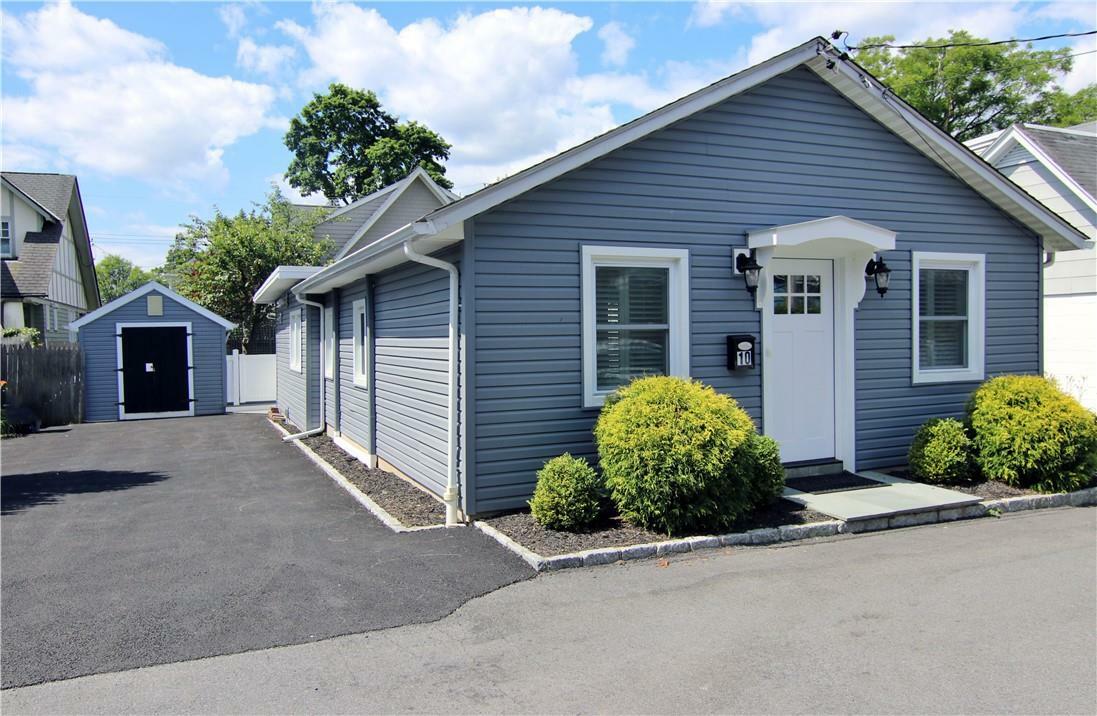 Property Photo:  10 Ridgeland Terrace  NY 10580 