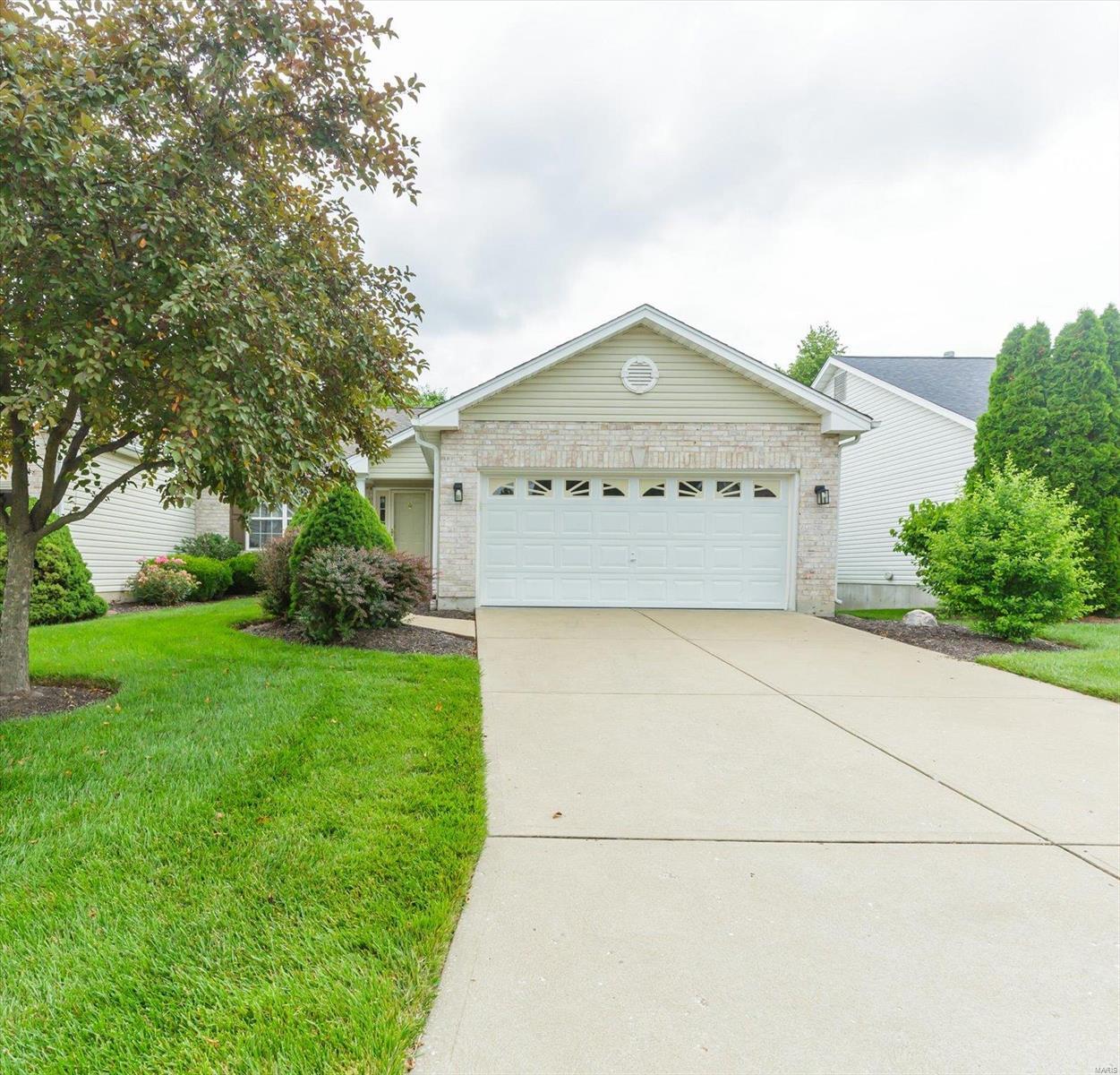 Property Photo: 42 Piepers Glen Court 36B MO 63366