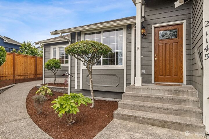 Property Photo: 21145 SE 278th Way WA 98038