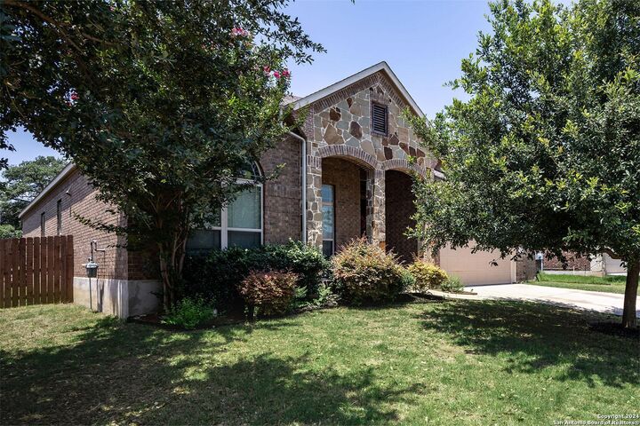 Property Photo:  8139 Mystic Chase  TX 78015 