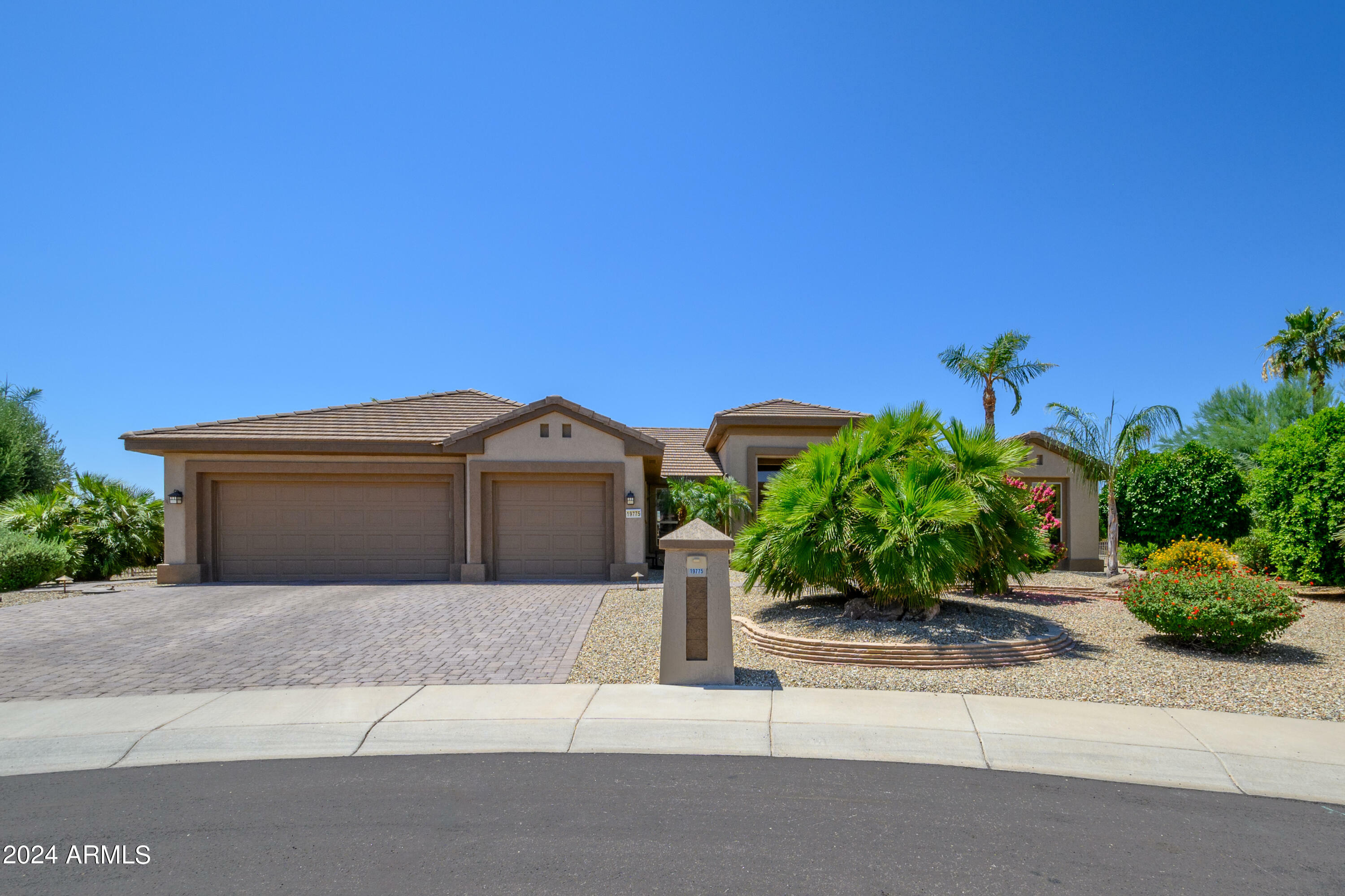 Property Photo:  19775 N Concord Drive  AZ 85374 