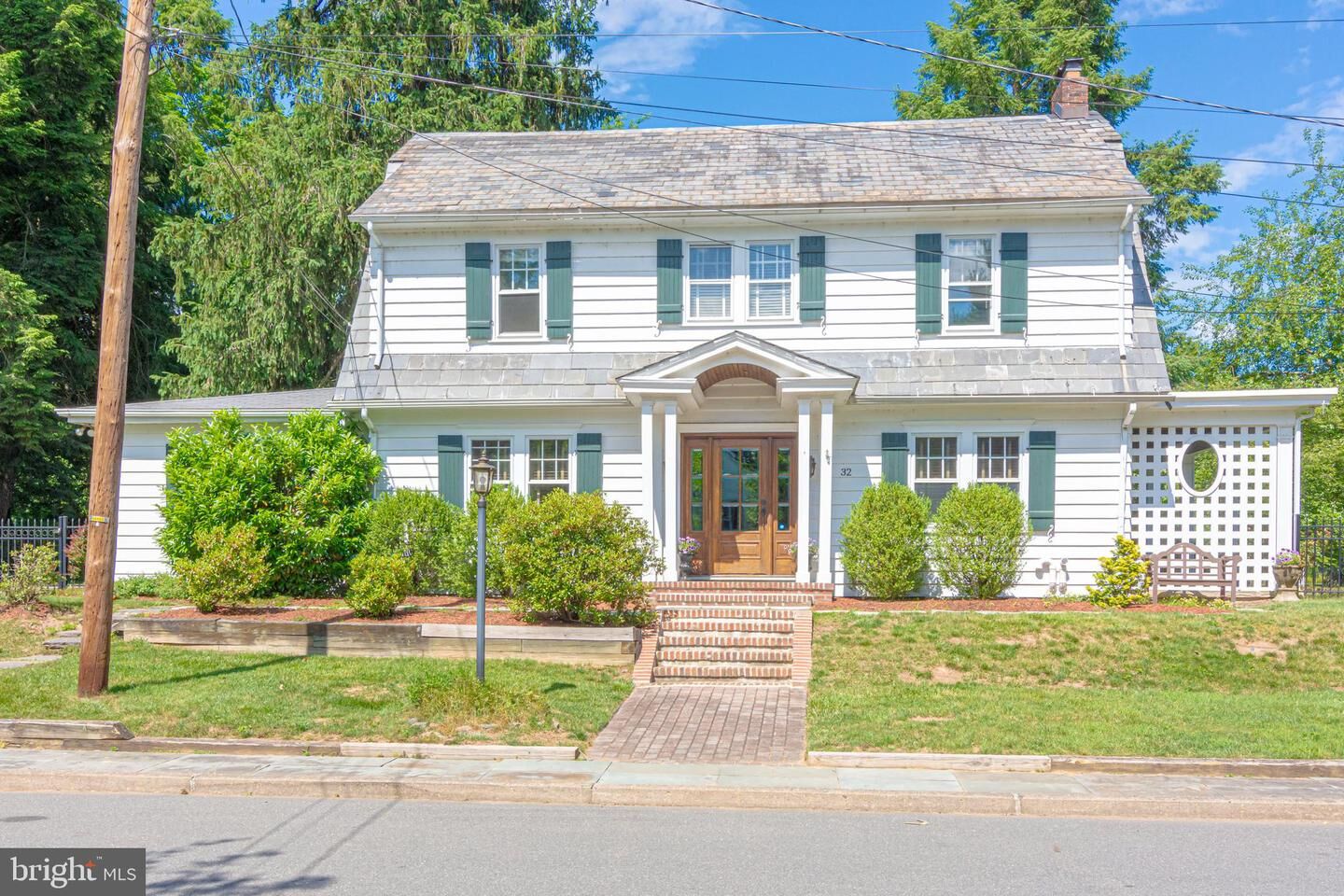 Property Photo: 32 Riverview NJ 08628