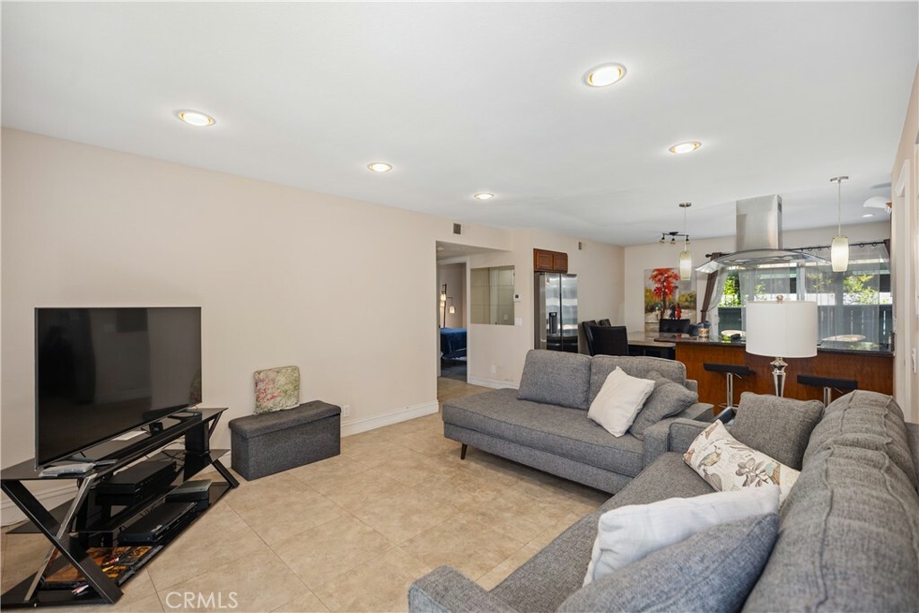 Property Photo:  23214 Orange Avenue 9  CA 92630 