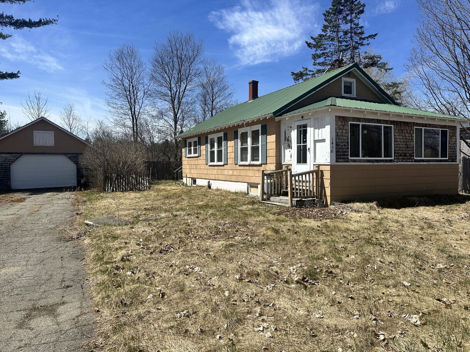 Property Photo: 1458 Main Road ME 04414