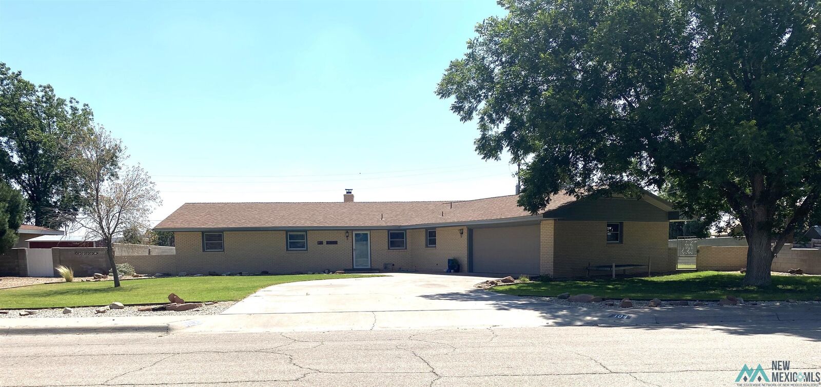 Property Photo: 104 N La Cuesta Road NM 88210