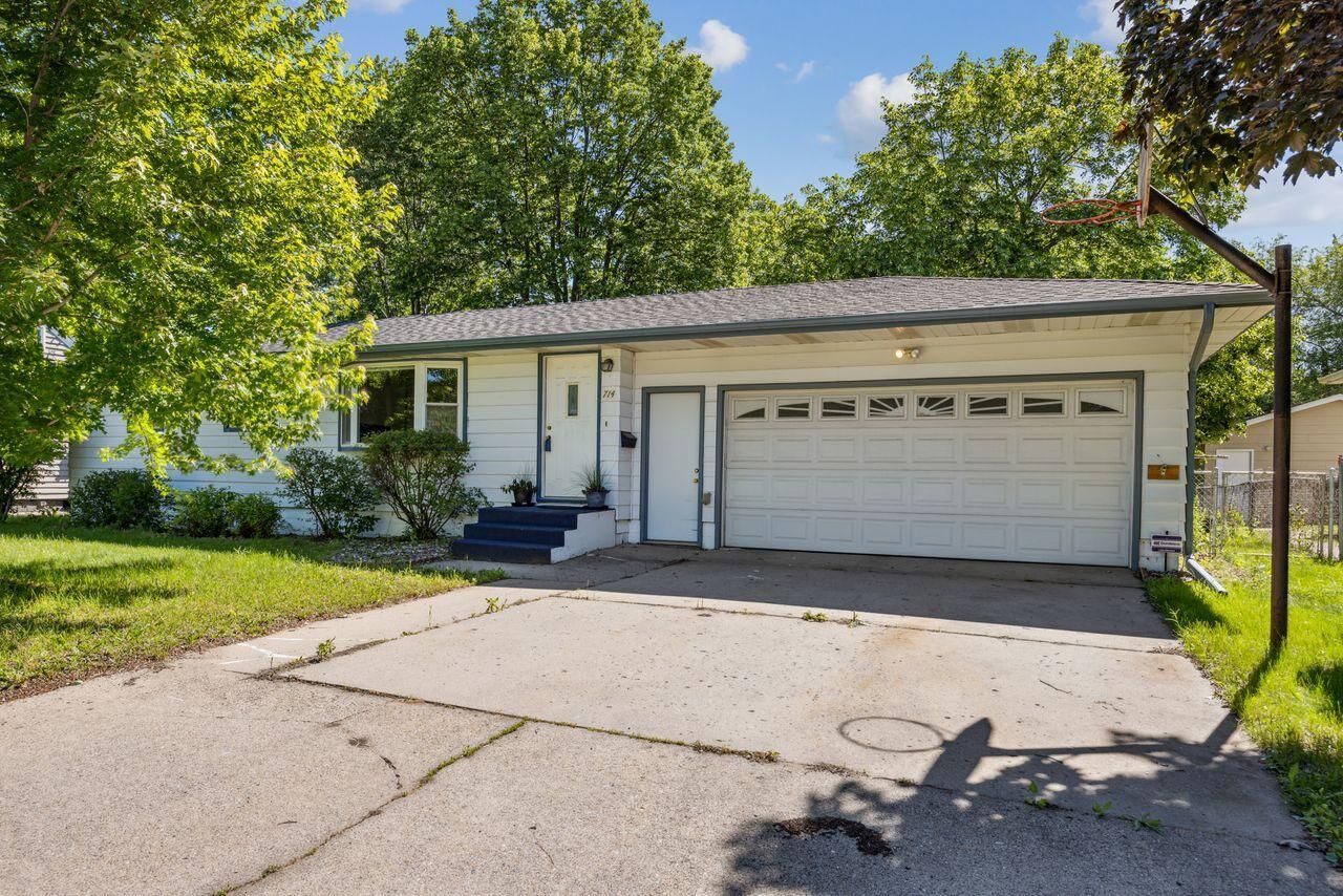 Property Photo: 714 26th Avenue N MN 56303