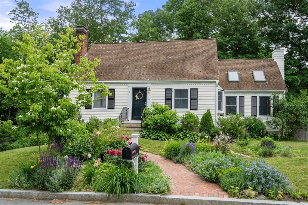 Property Photo:  6 Woodland Street  MA 01867 