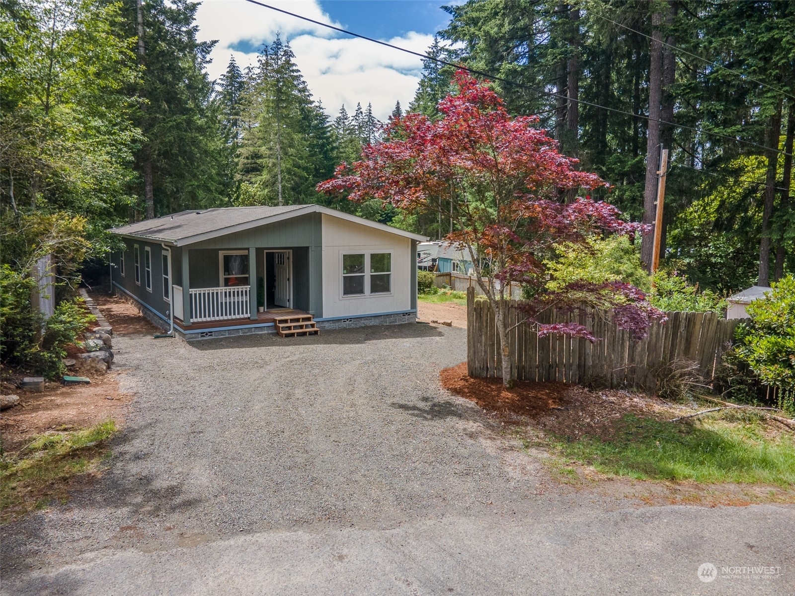 Property Photo:  70 E Carr Place E  WA 98584 