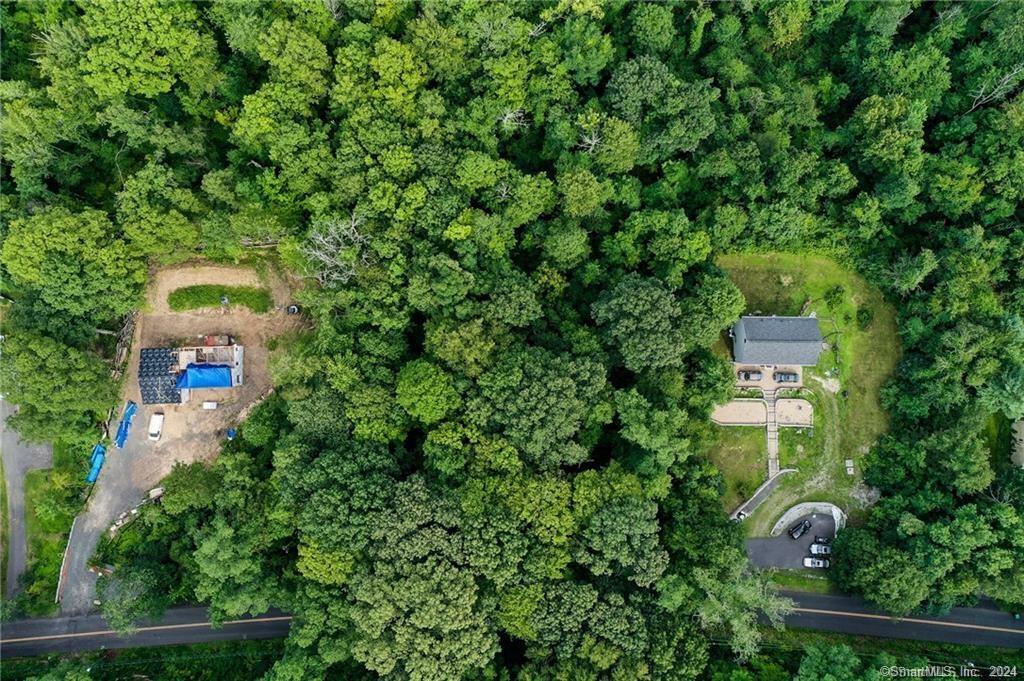 Property Photo: 92 Hoskins Road CT 06002