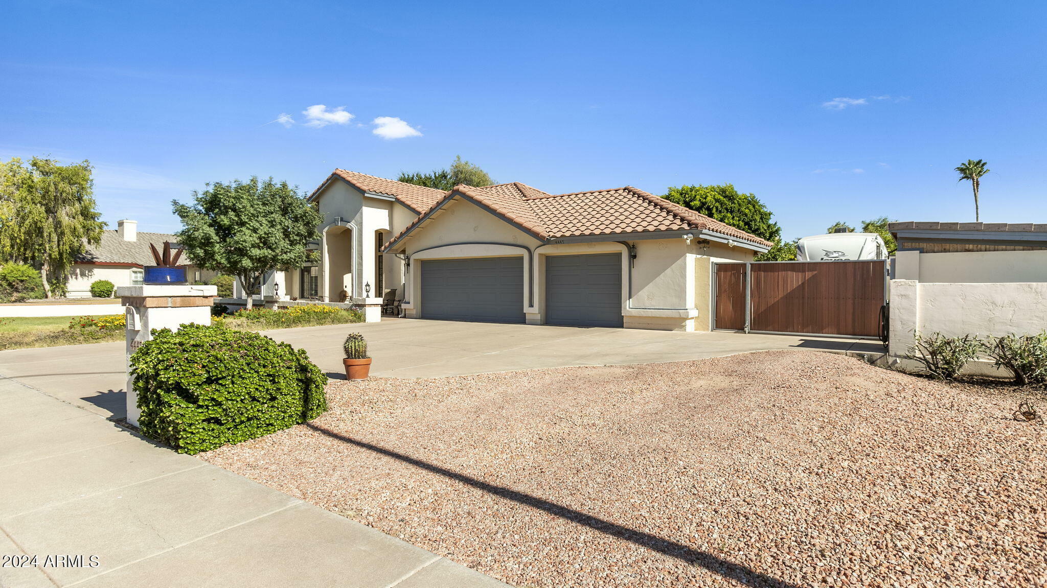 Property Photo:  4447 E Enrose Street  AZ 85205 