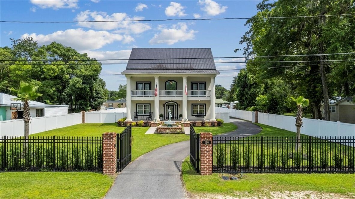 Property Photo:  116 Railroad Street  GA 31316 