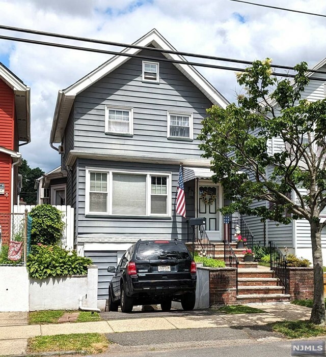 Property Photo:  427 Davis Avenue  NJ 07032 