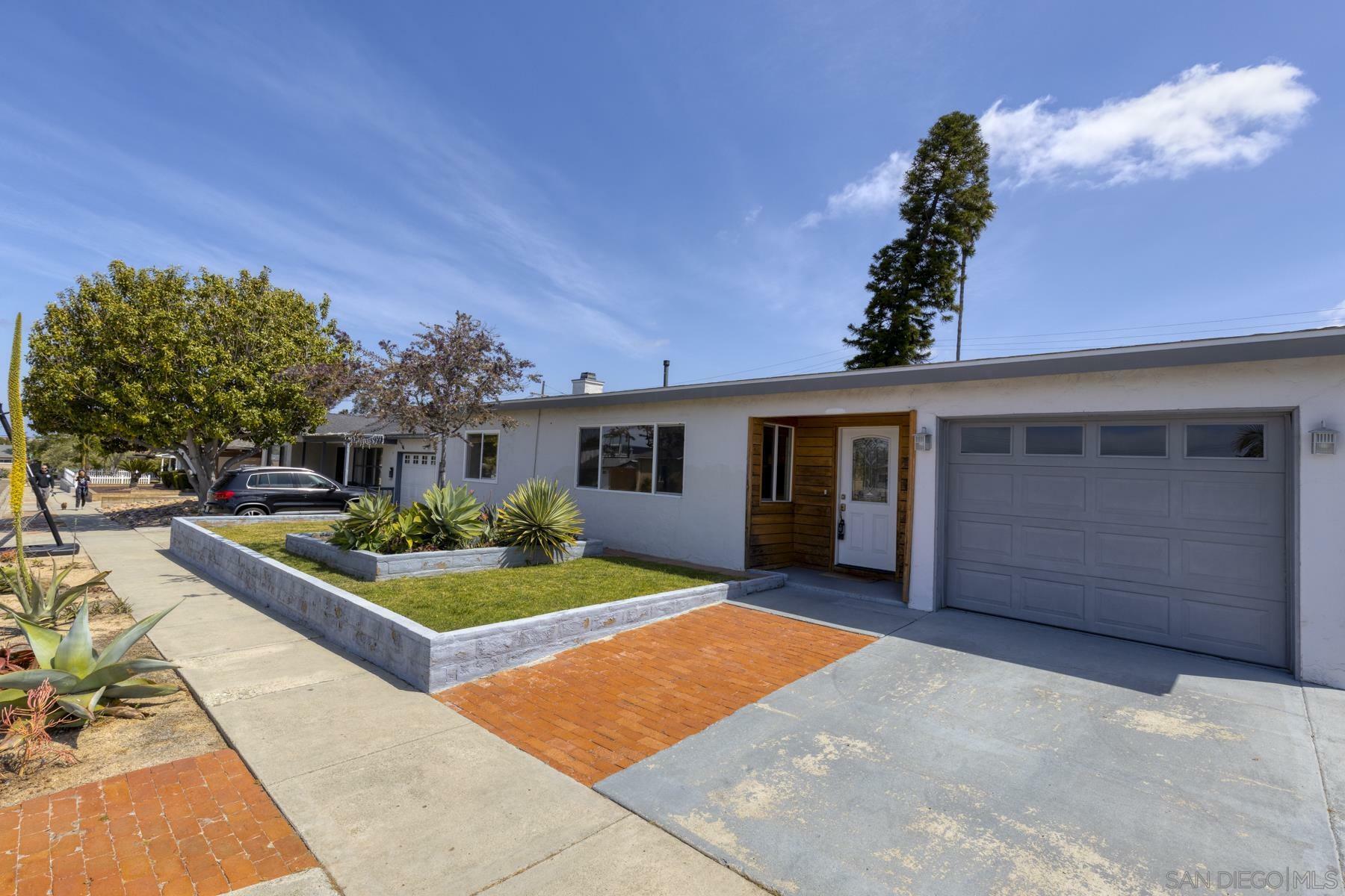 Property Photo: 3351 Cheyenne Ave CA 92117