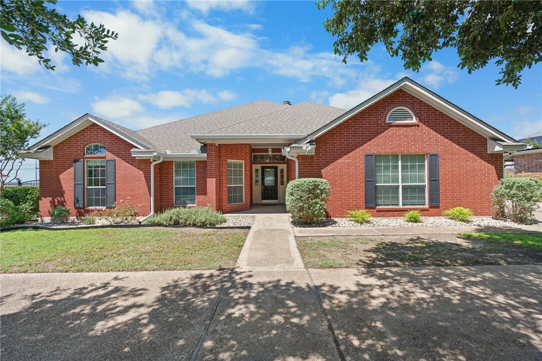 Property Photo:  1309 Darbyton Drive  TX 76643 