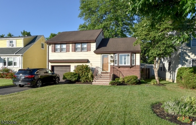 Property Photo: 226 Pinehurst Ave NJ 07076