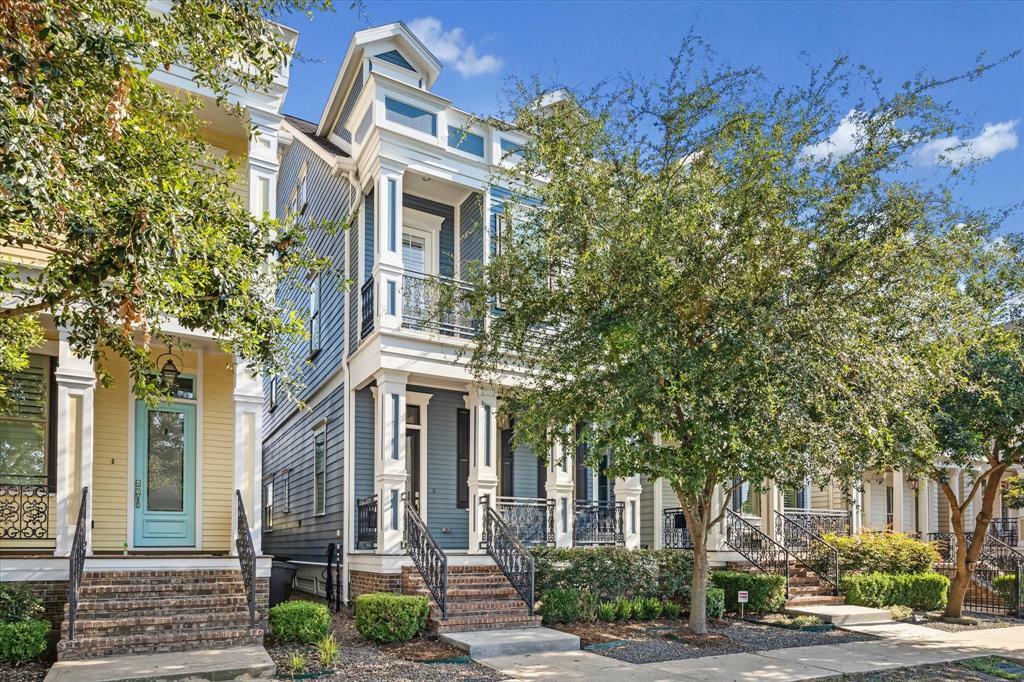Property Photo: 926 Aurora Street TX 77009