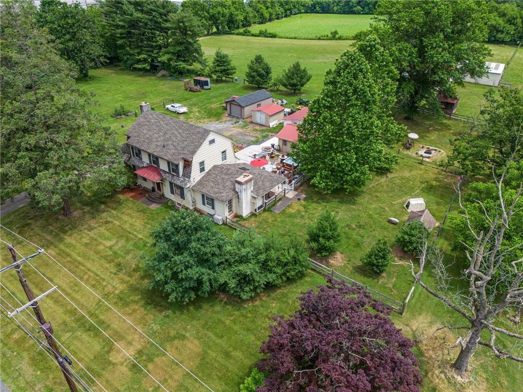 Property Photo:  485 Sanatoga Road  PA 19465 