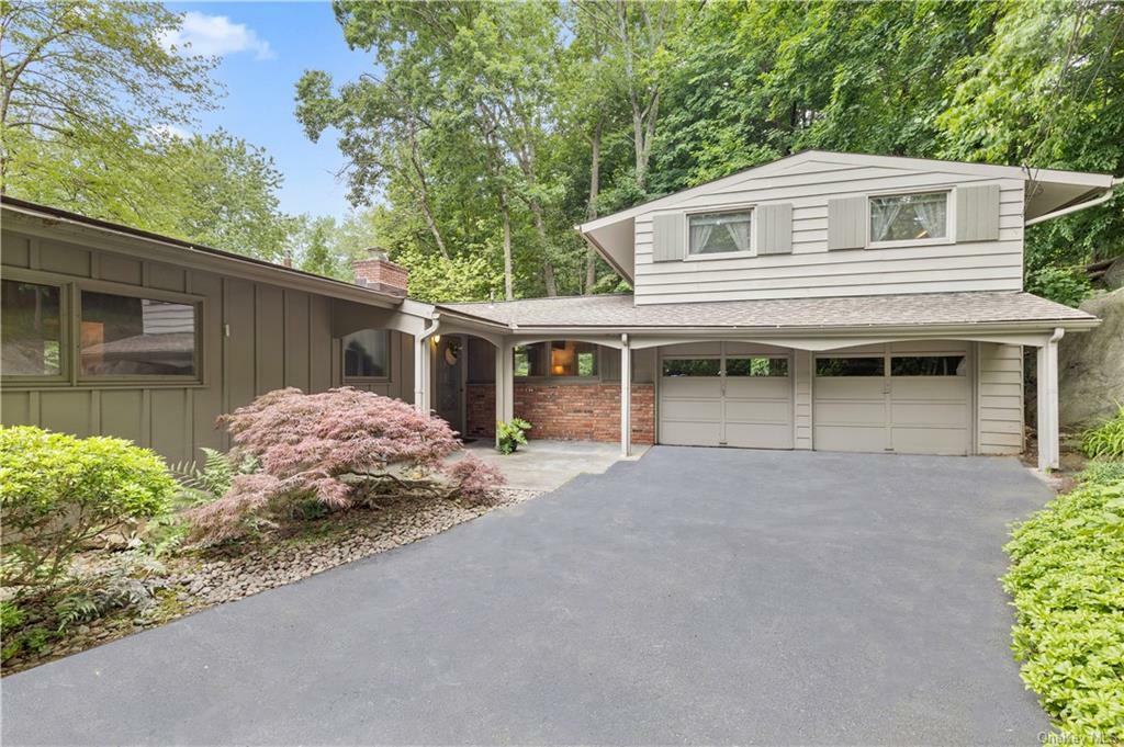 Property Photo:  12 Dunham Place  NY 10533 