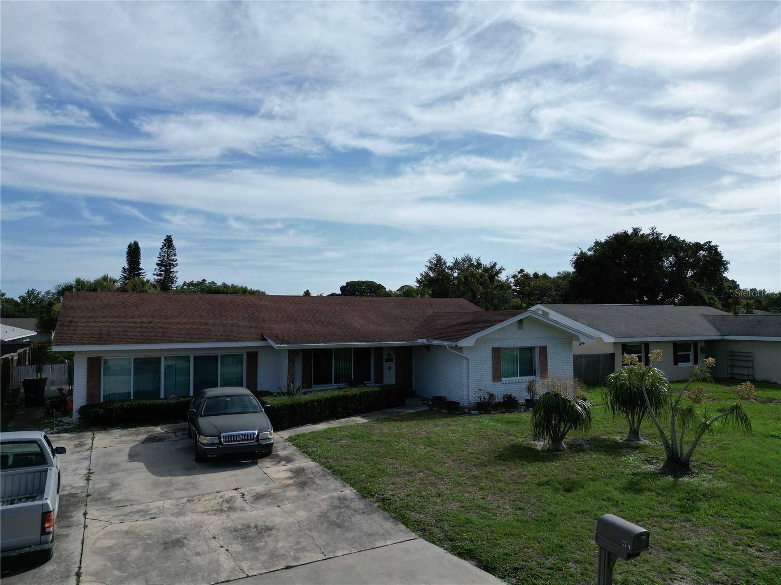 Property Photo:  124 Sandburg Lane  FL 33884 