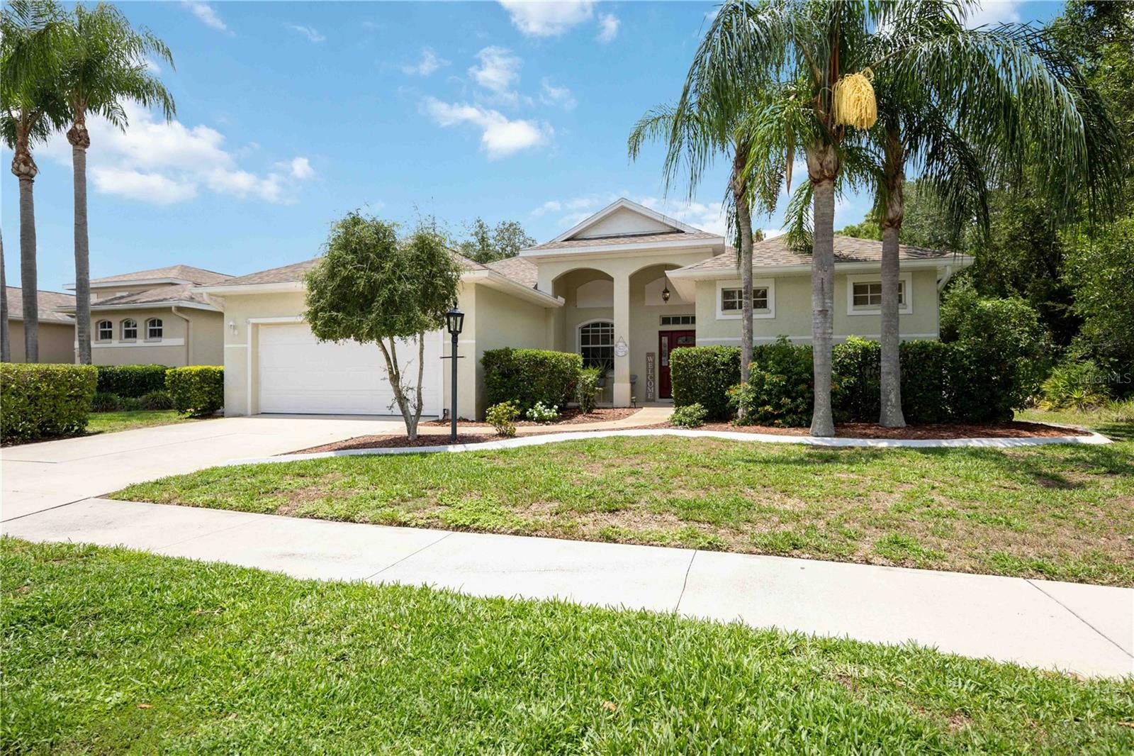 Property Photo:  11829 Winding Woods Way  FL 34202 