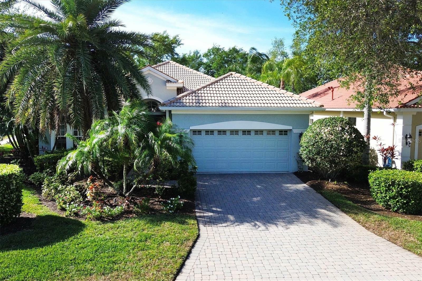 Property Photo:  12334 Thornhill Court  FL 34202 