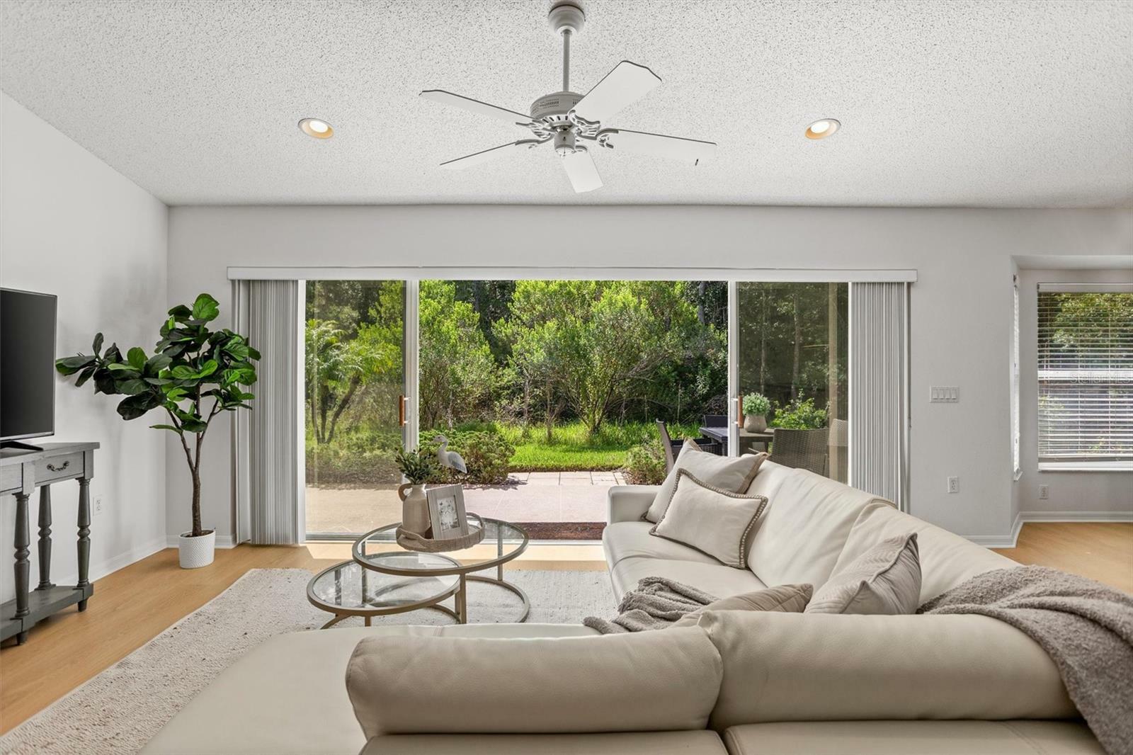 Property Photo:  1016 Flora Vista Street  FL 34655 