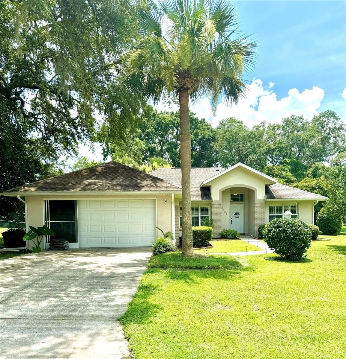 Property Photo:  3834 N Passion Flower Way  FL 34465 