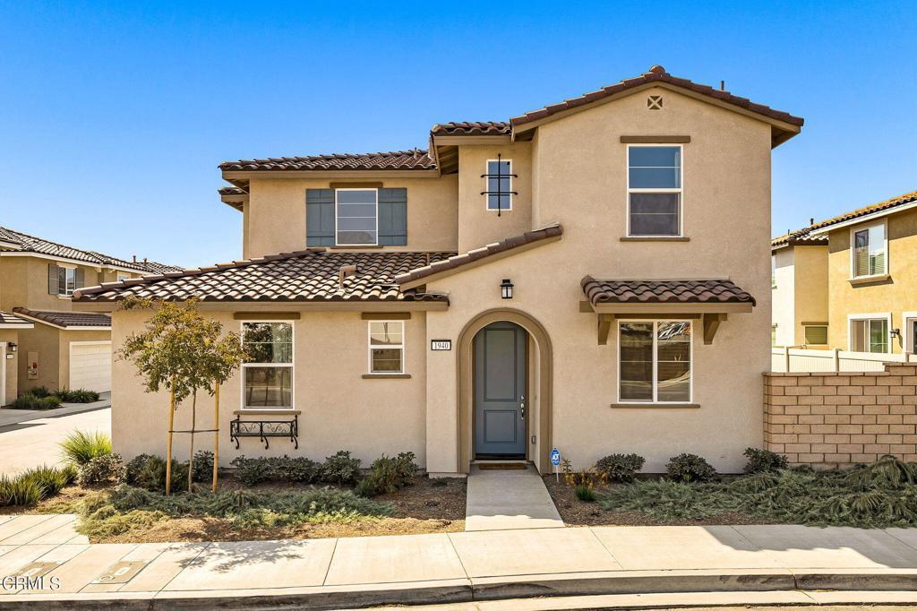 Property Photo: 1940 Tangelo Way CA 93060