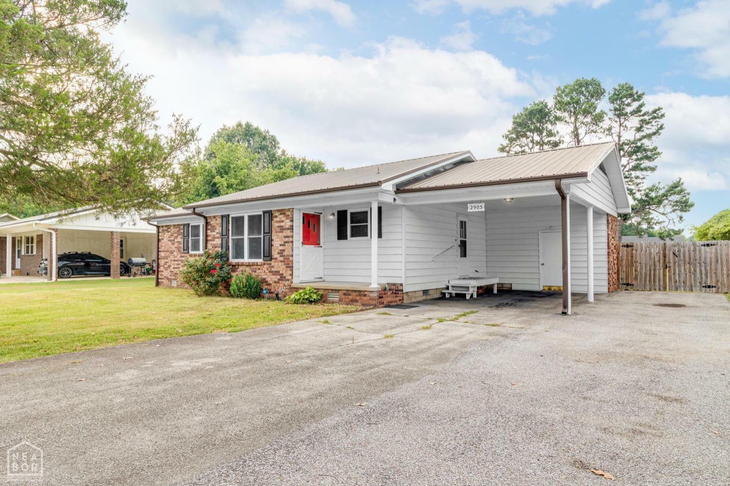 Property Photo:  2905 Case Street  AR 72450 