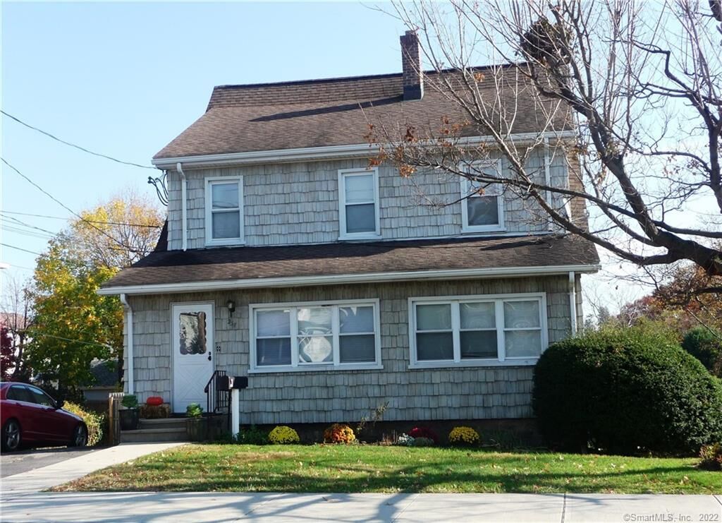 Property Photo:  237 Hamilton Avenue Rear  CT 06830 