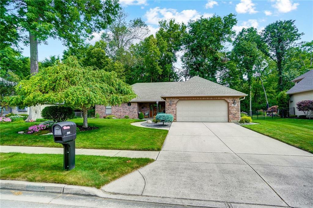 305 Shady Tree Court  Englewood OH 45315 photo