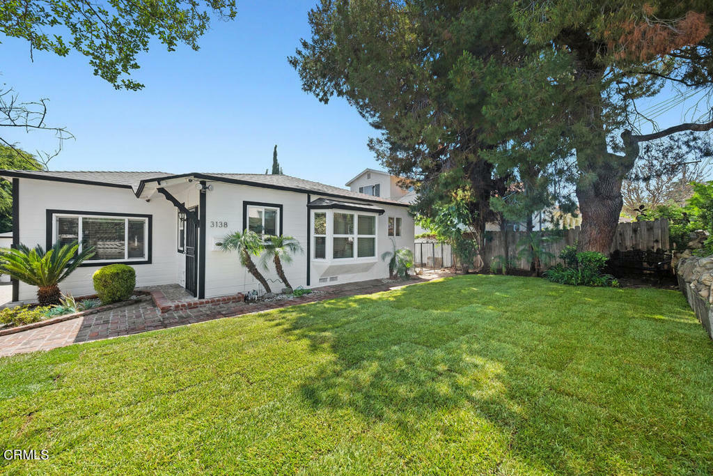 Property Photo:  3138 Community Avenue  CA 91214 