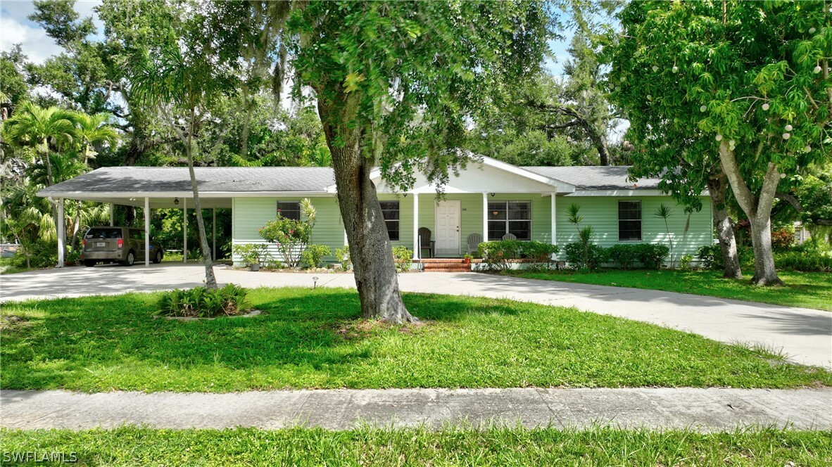 Property Photo:  3393 Edgewood Avenue  FL 33916 