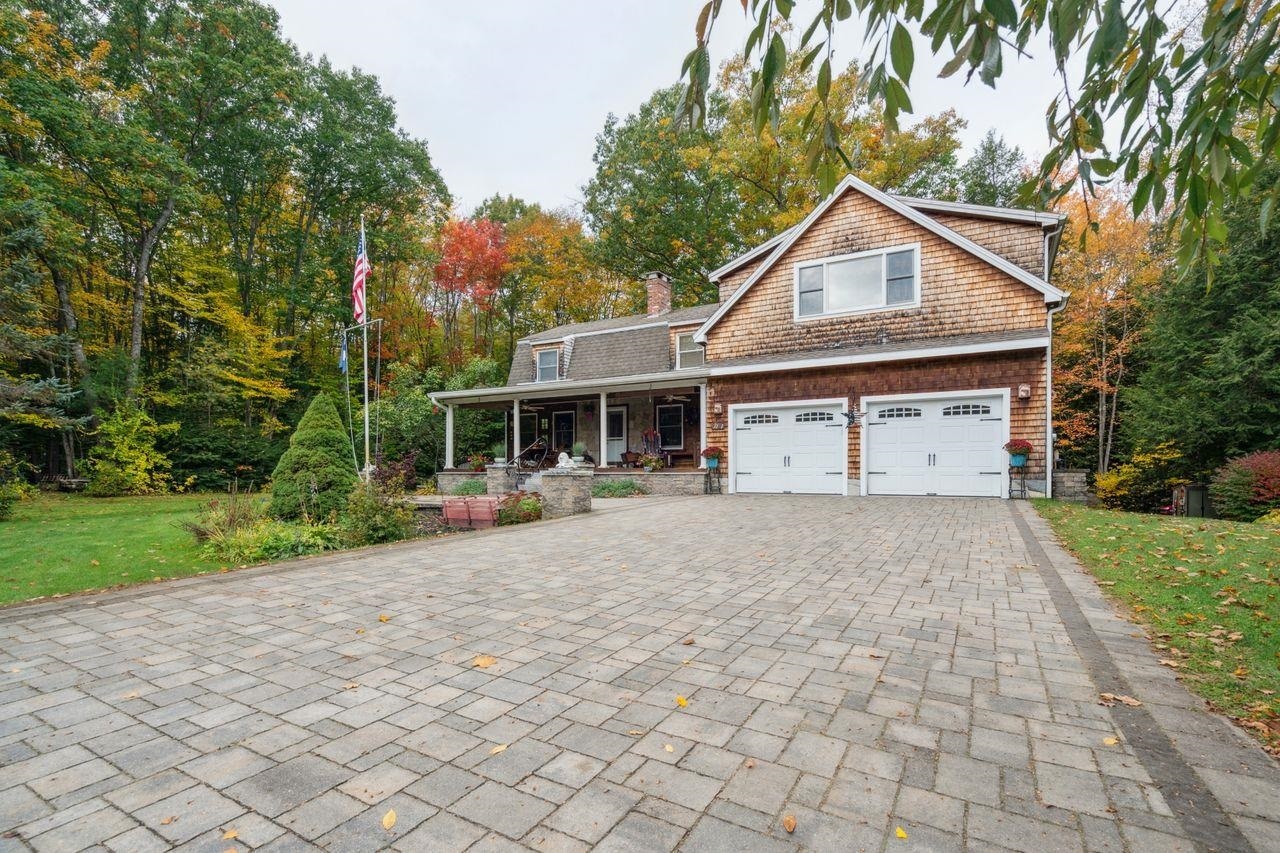 Property Photo:  31 Henderson Road  NH 03249 