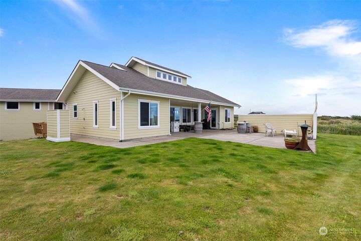 Property Photo:  440 Hanson Lane  WA 98547 