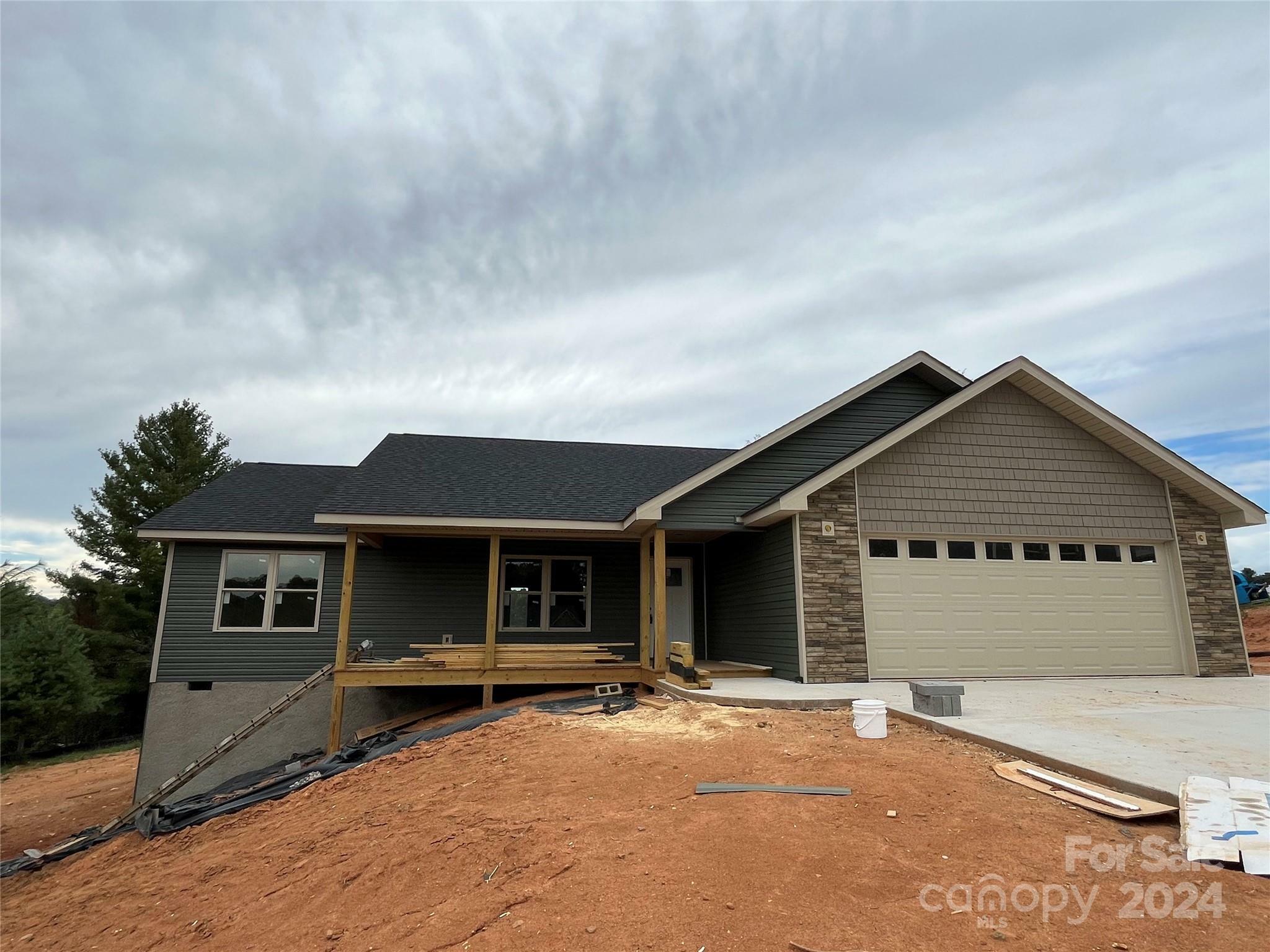 Property Photo:  733 Morlin Acres Drive  NC 28753 