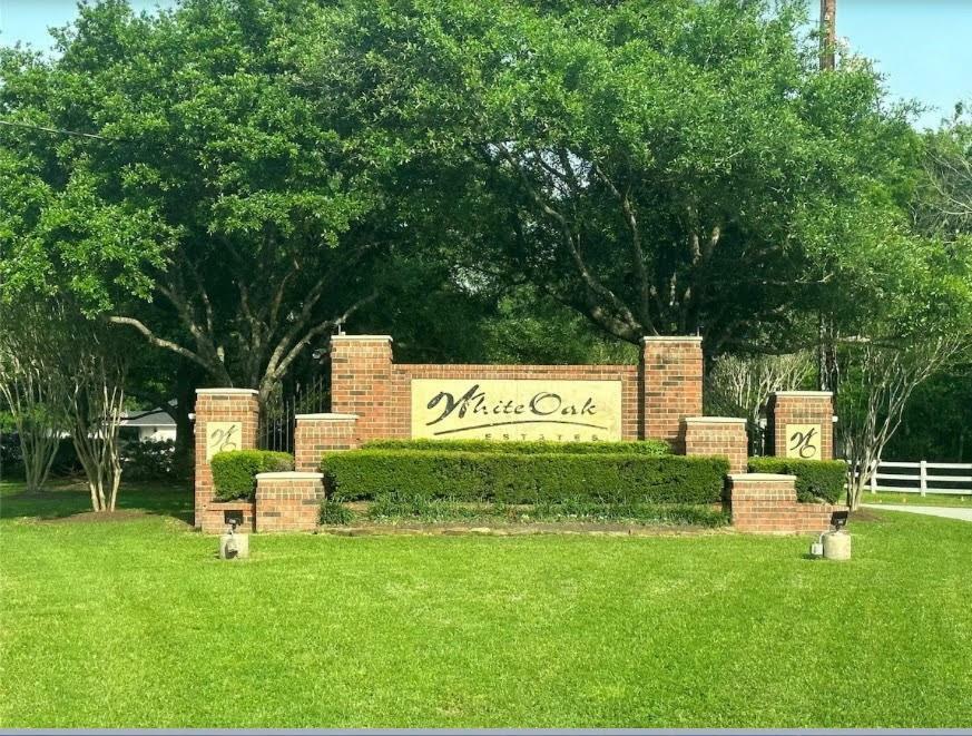 Property Photo: 11960 White Oak Run TX 77385