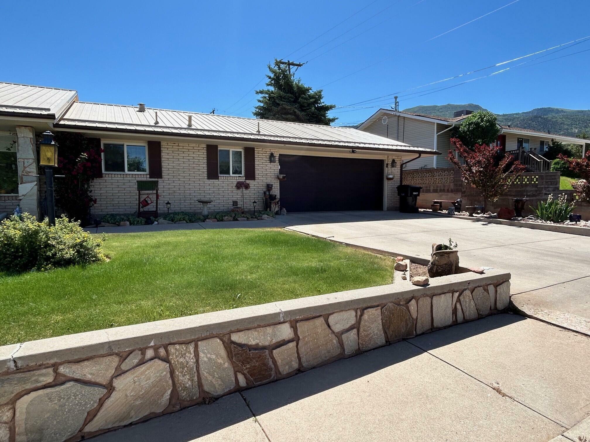 Property Photo:  252 E Altamira Ave  UT 84720 