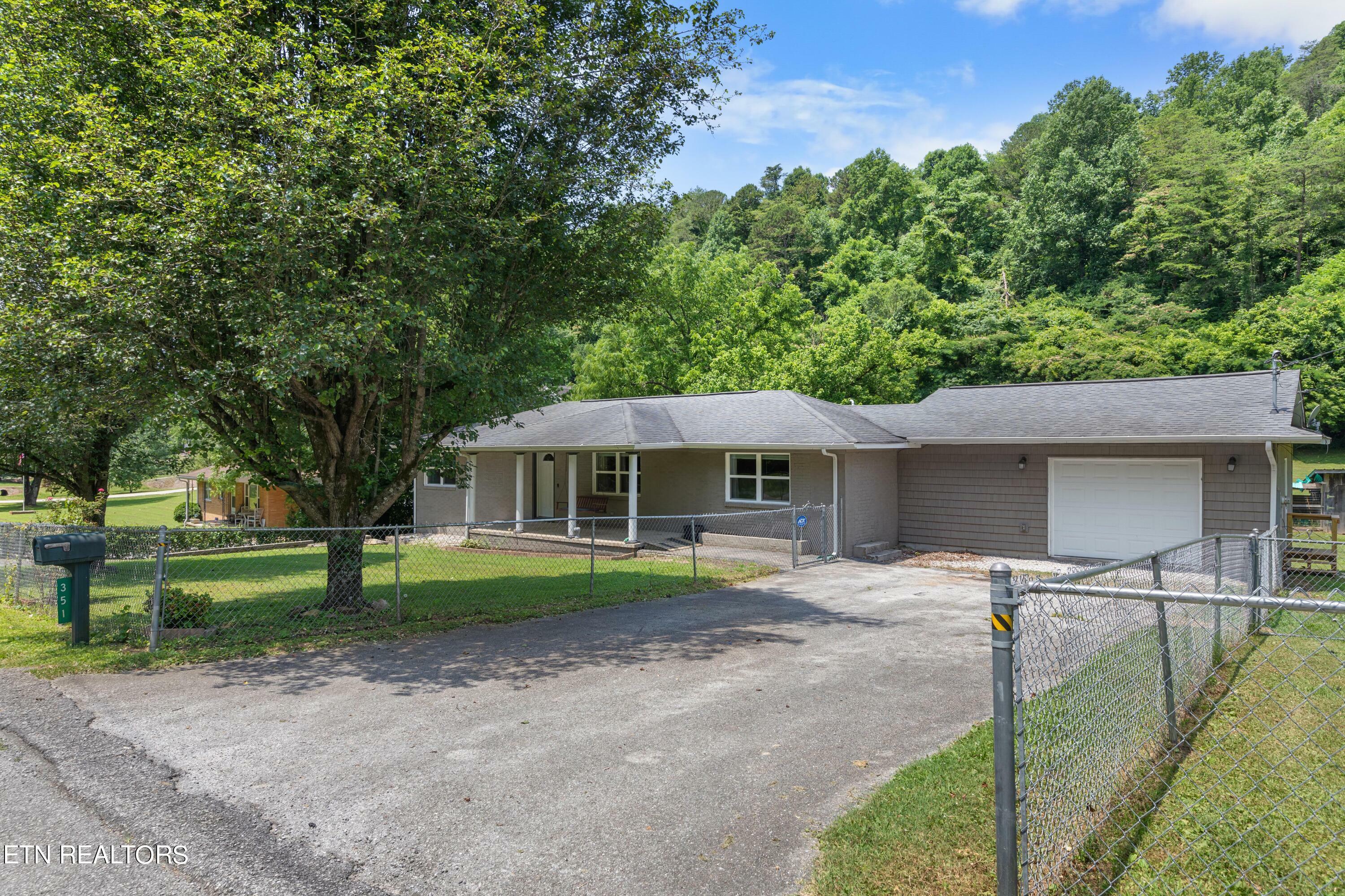 Property Photo:  351 Longfield Rd  TN 37769 