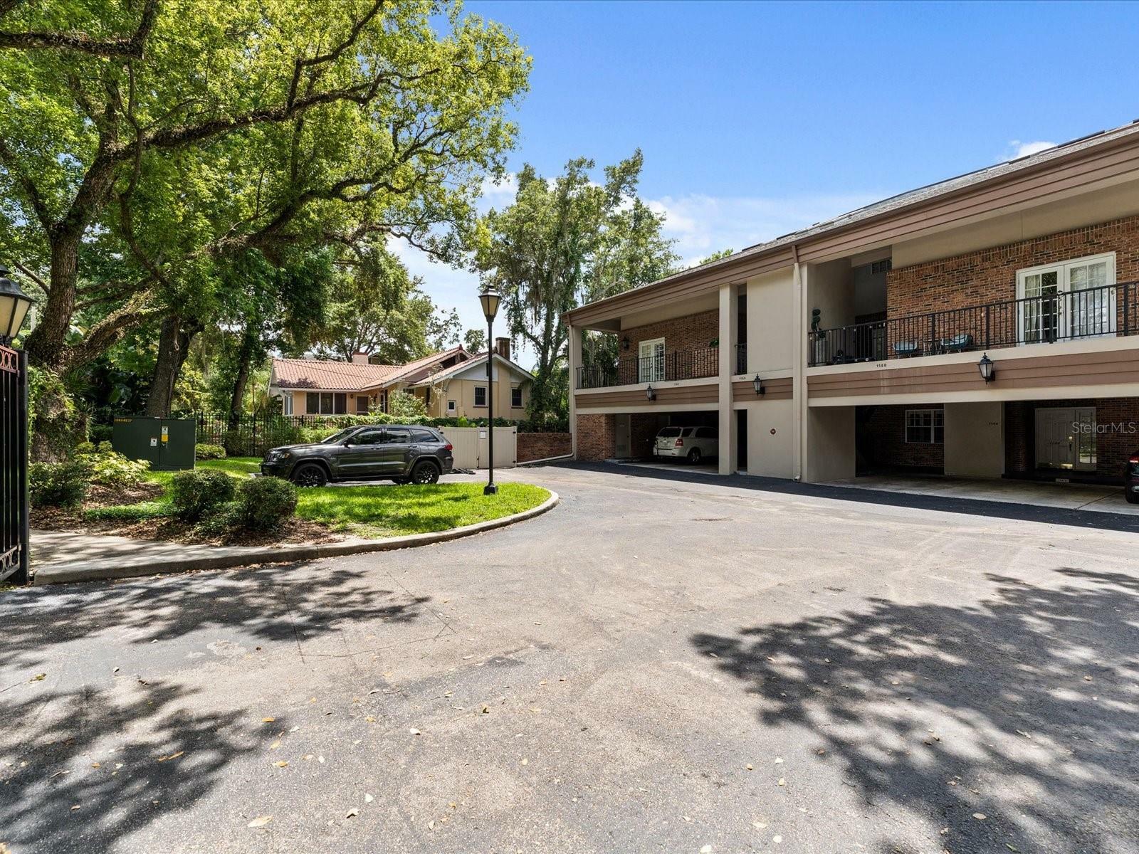 Property Photo:  1158 Delaney Avenue 1152  FL 32806 