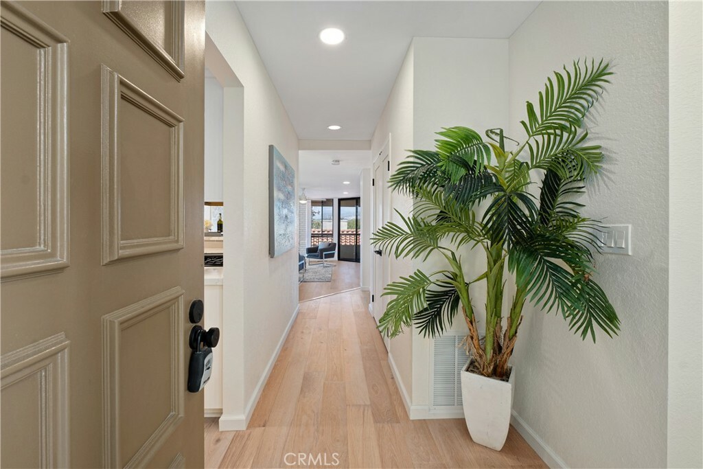 Property Photo:  27901 Mazagon 137  CA 92692 