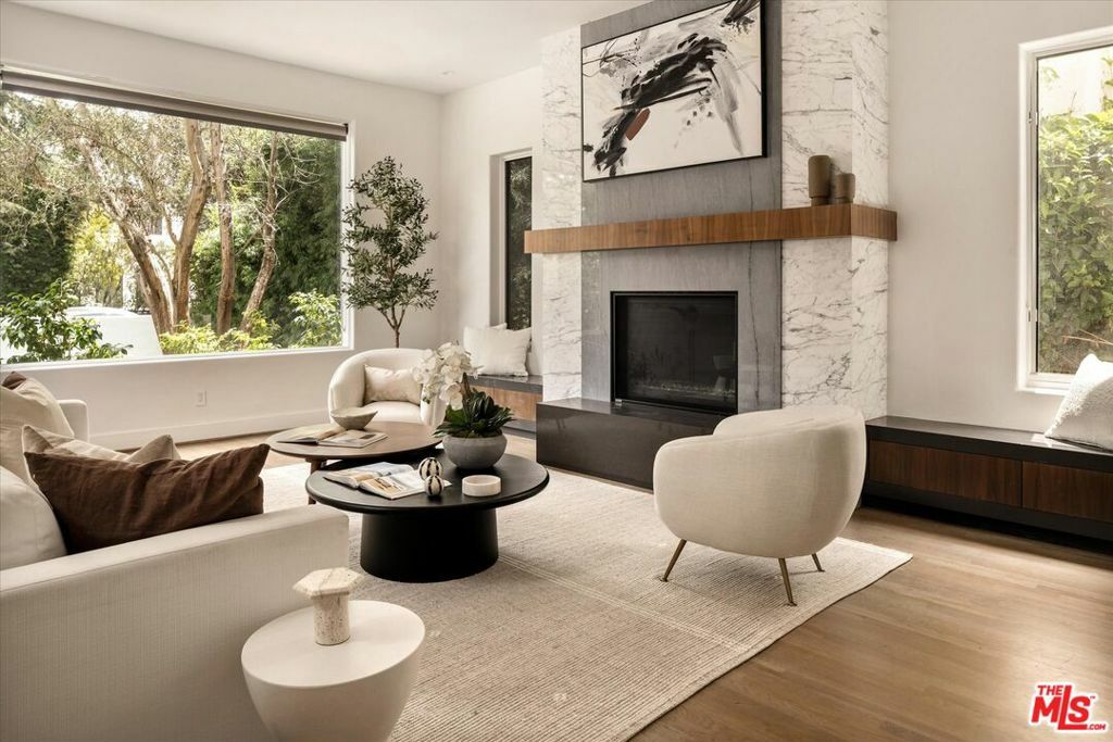 Property Photo: 710 22nd Street CA 90402