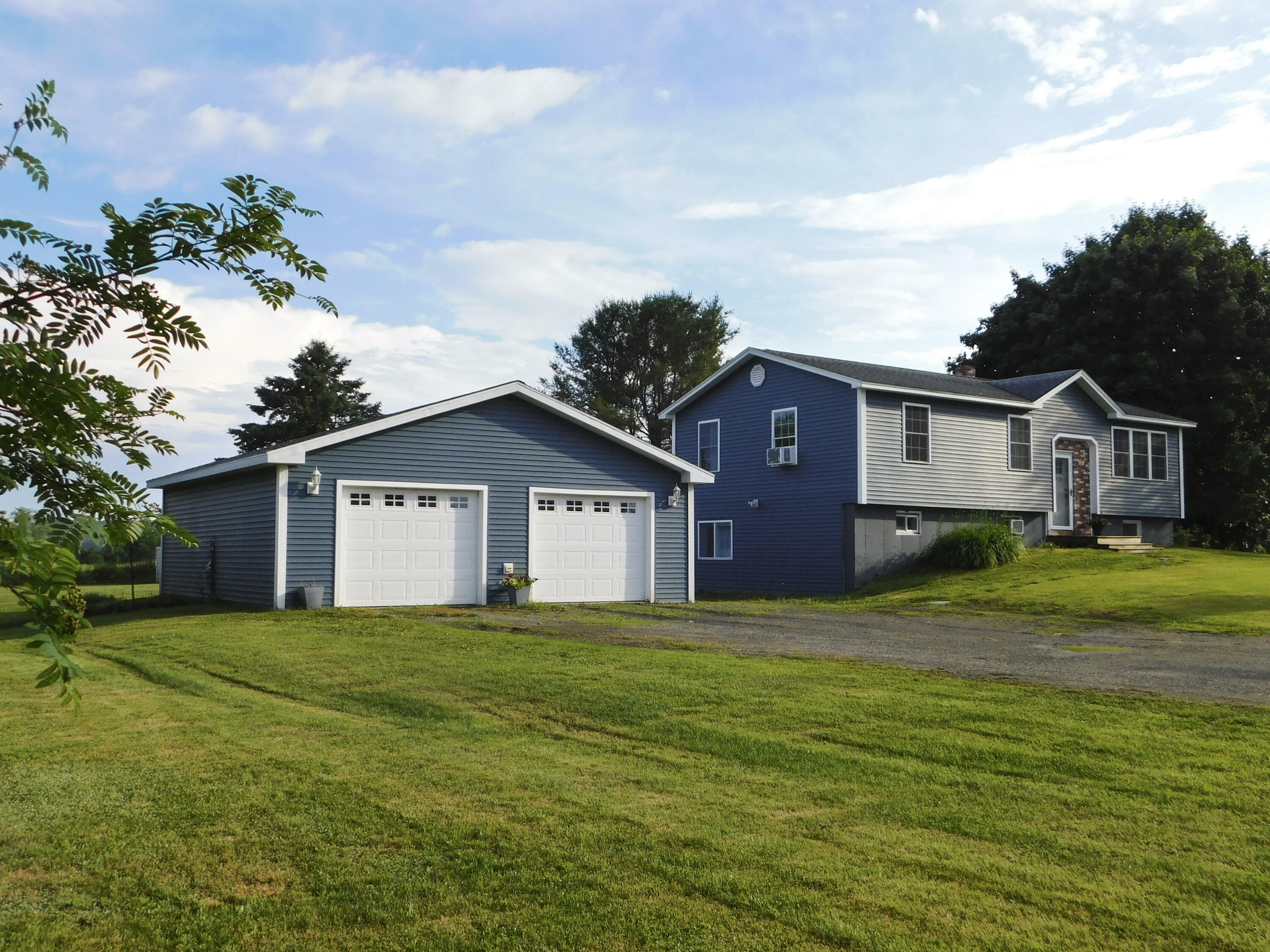 Property Photo: 382 Exeter Road ME 04427