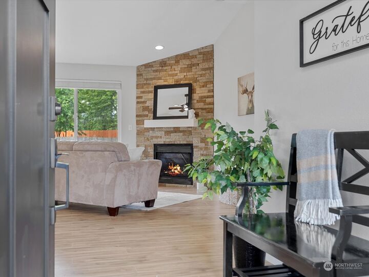 Property Photo:  10333 53rd Avenue NE  WA 98270 